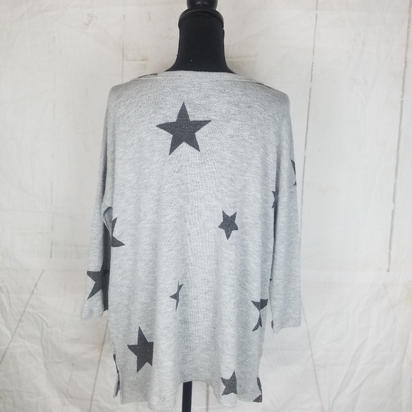 First Love by lovelyn Gray sweater - Picture 3 of 9